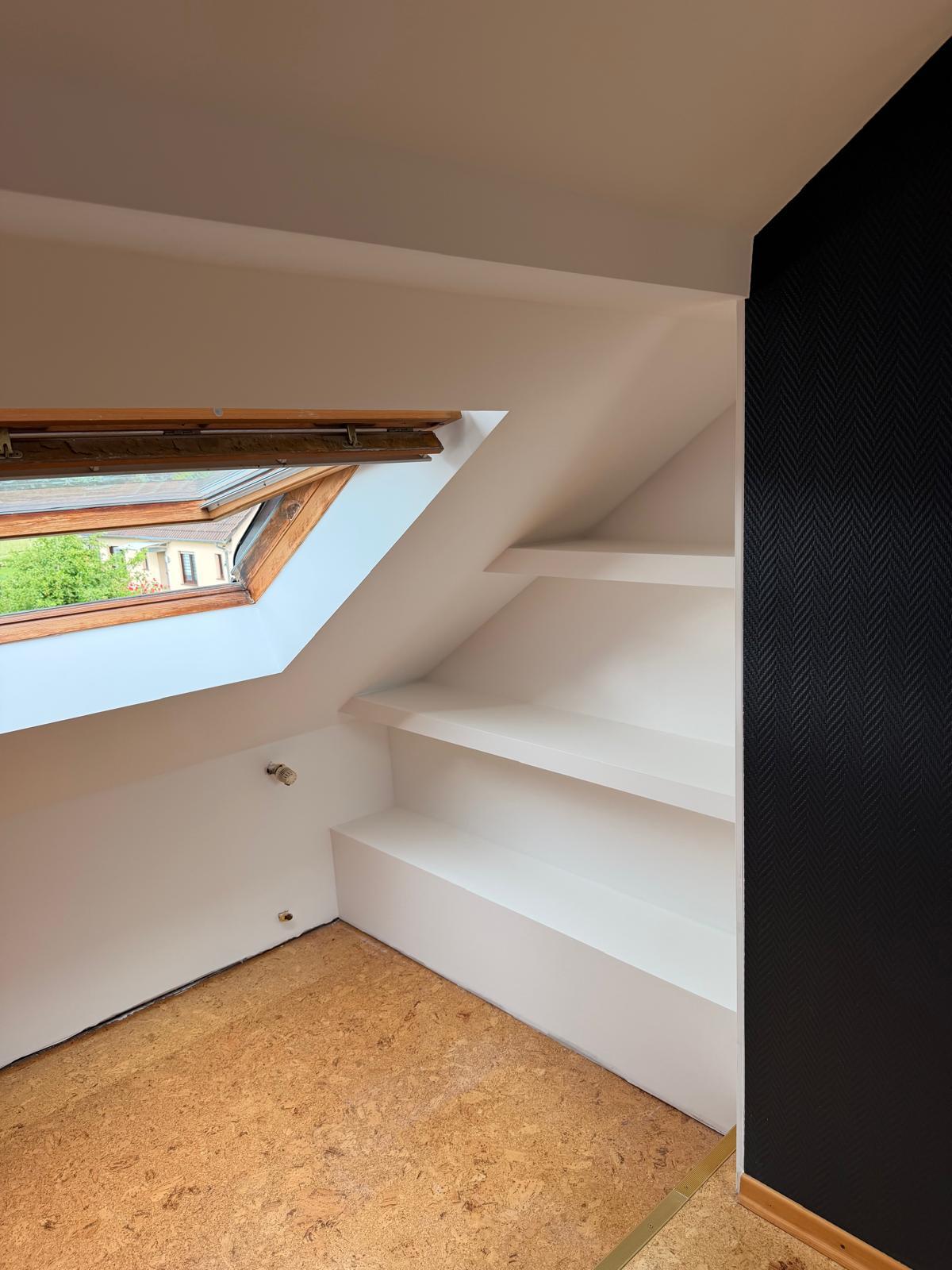 Après les travaux de construction sèche et les finitions intérieures